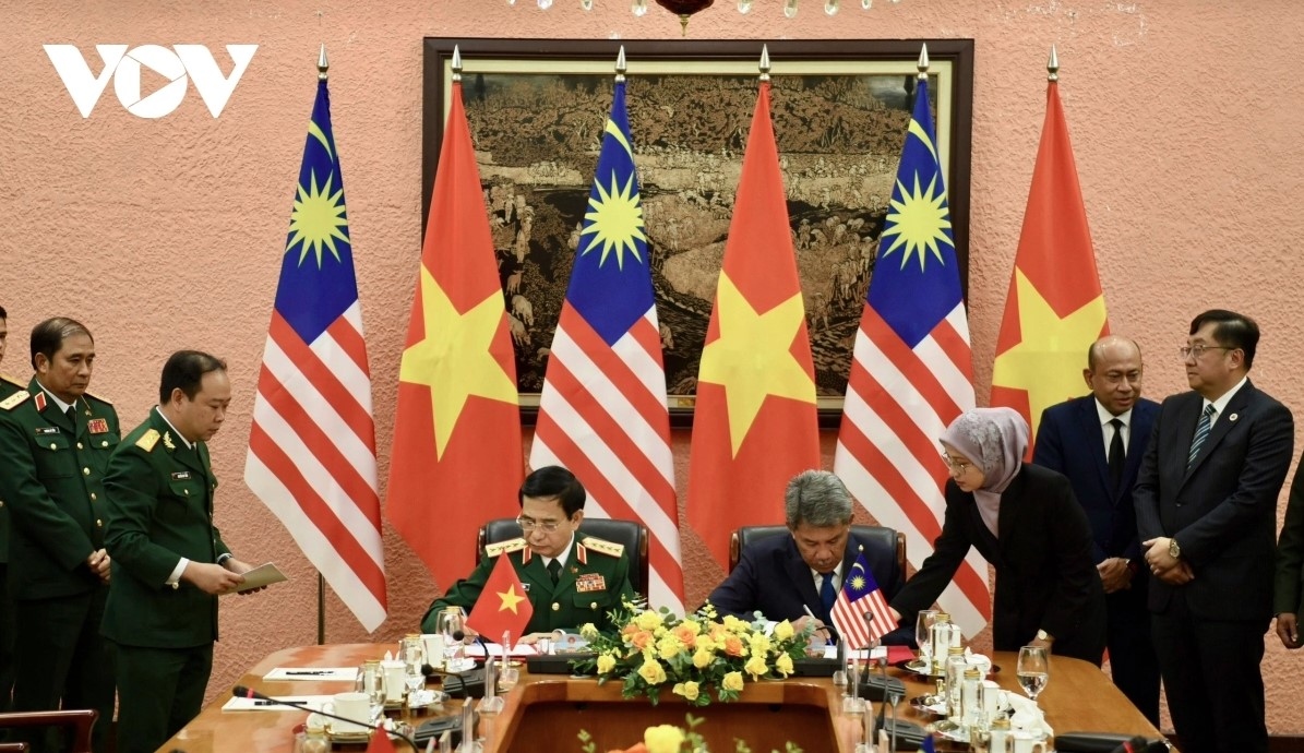Malaysia, Vietnam sign MoU on bilateral defence cooperation